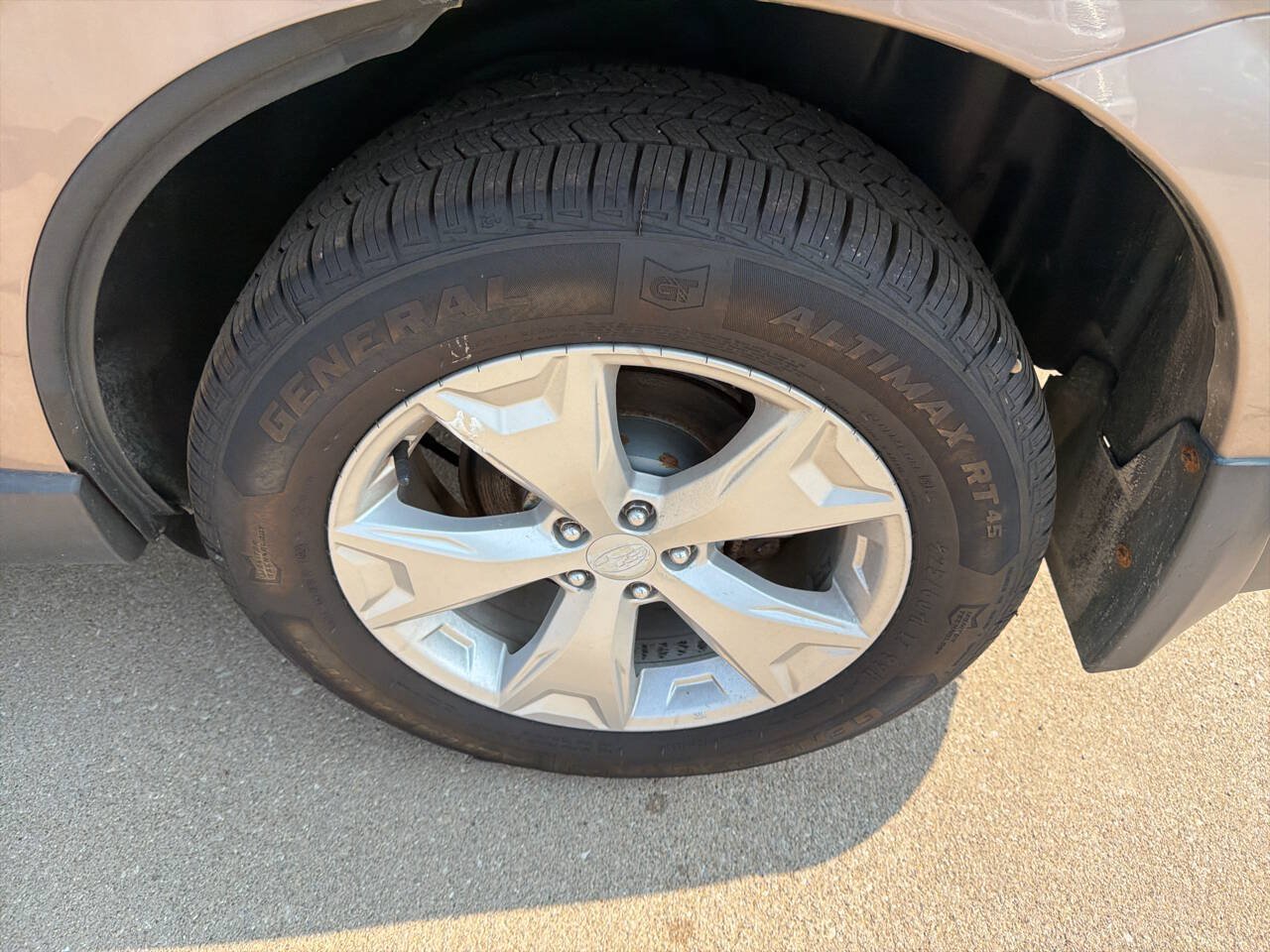 Used 2014 Subaru Forester 2.5i Limited AWD/4WD image 7