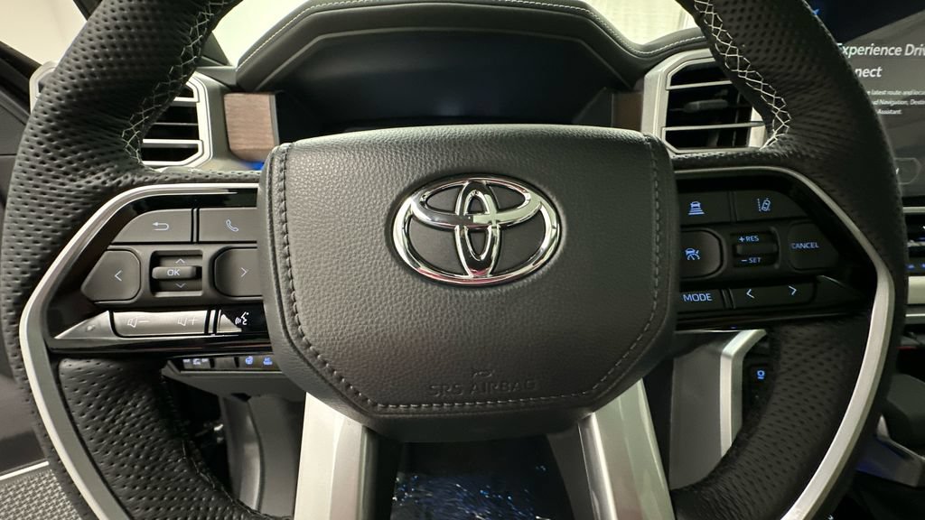 Used 2024 Toyota Sequoia Capstone AWD/4WD image 17