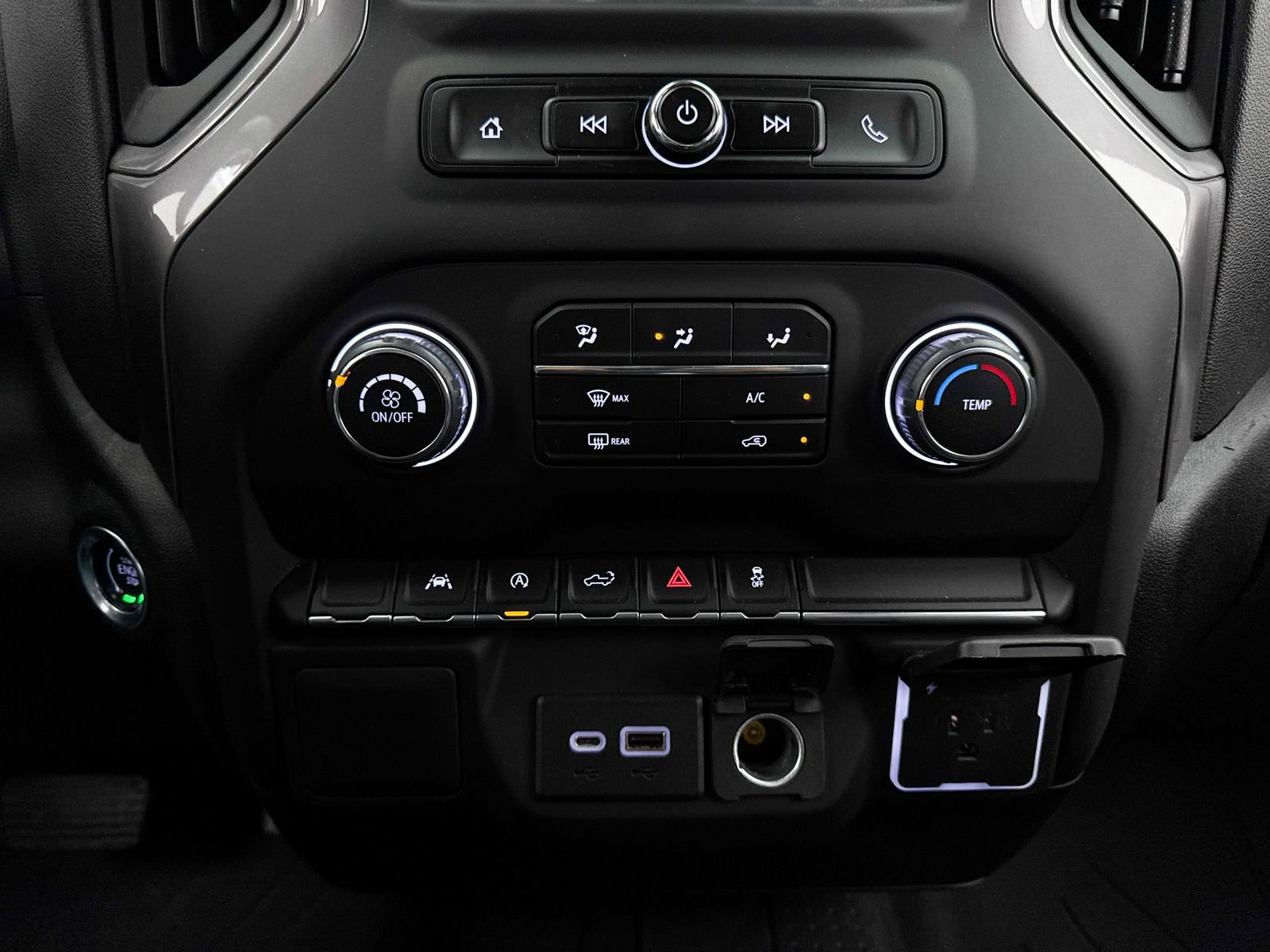 Used 2022 Chevrolet Silverado 1500 Custom image 21