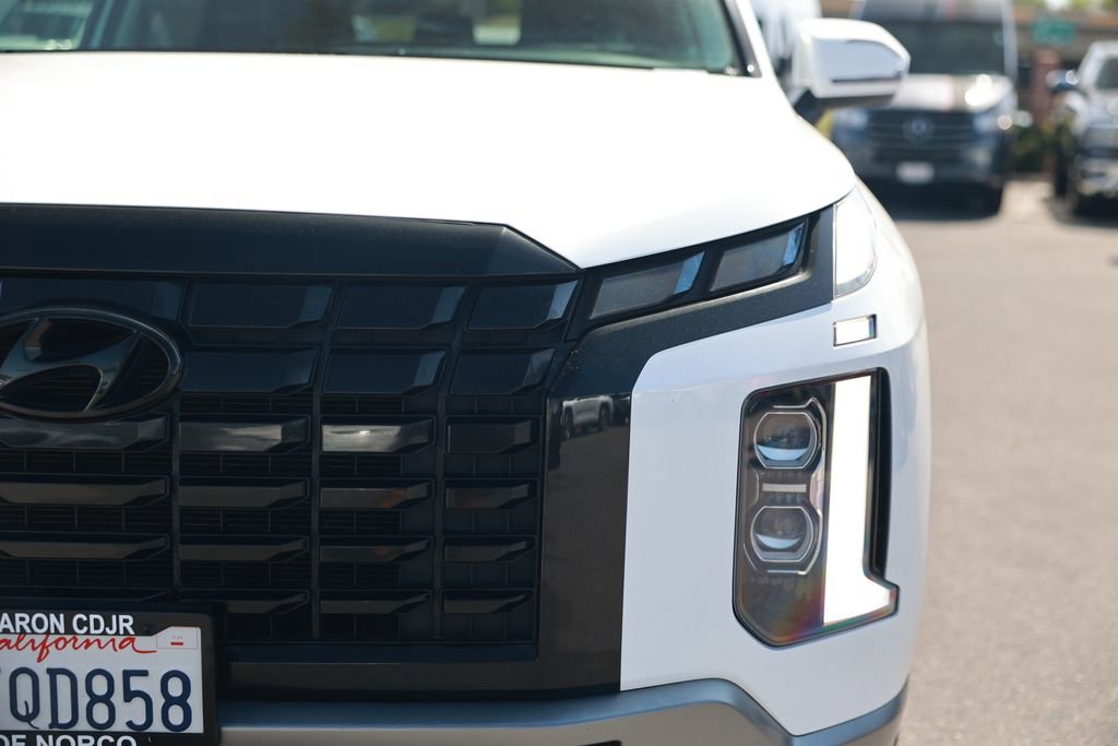 Used 2023 Hyundai Palisade SE AWD/4WD image 5