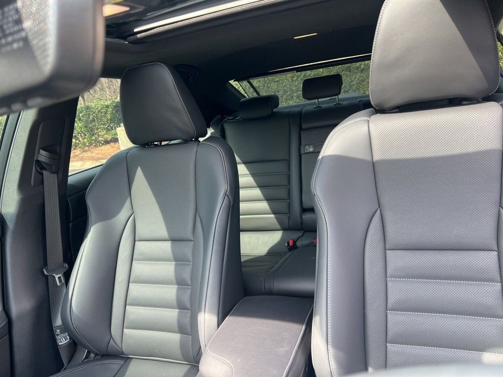 Used 2025 Lexus IS 500 500 F SPORT Performance image 21