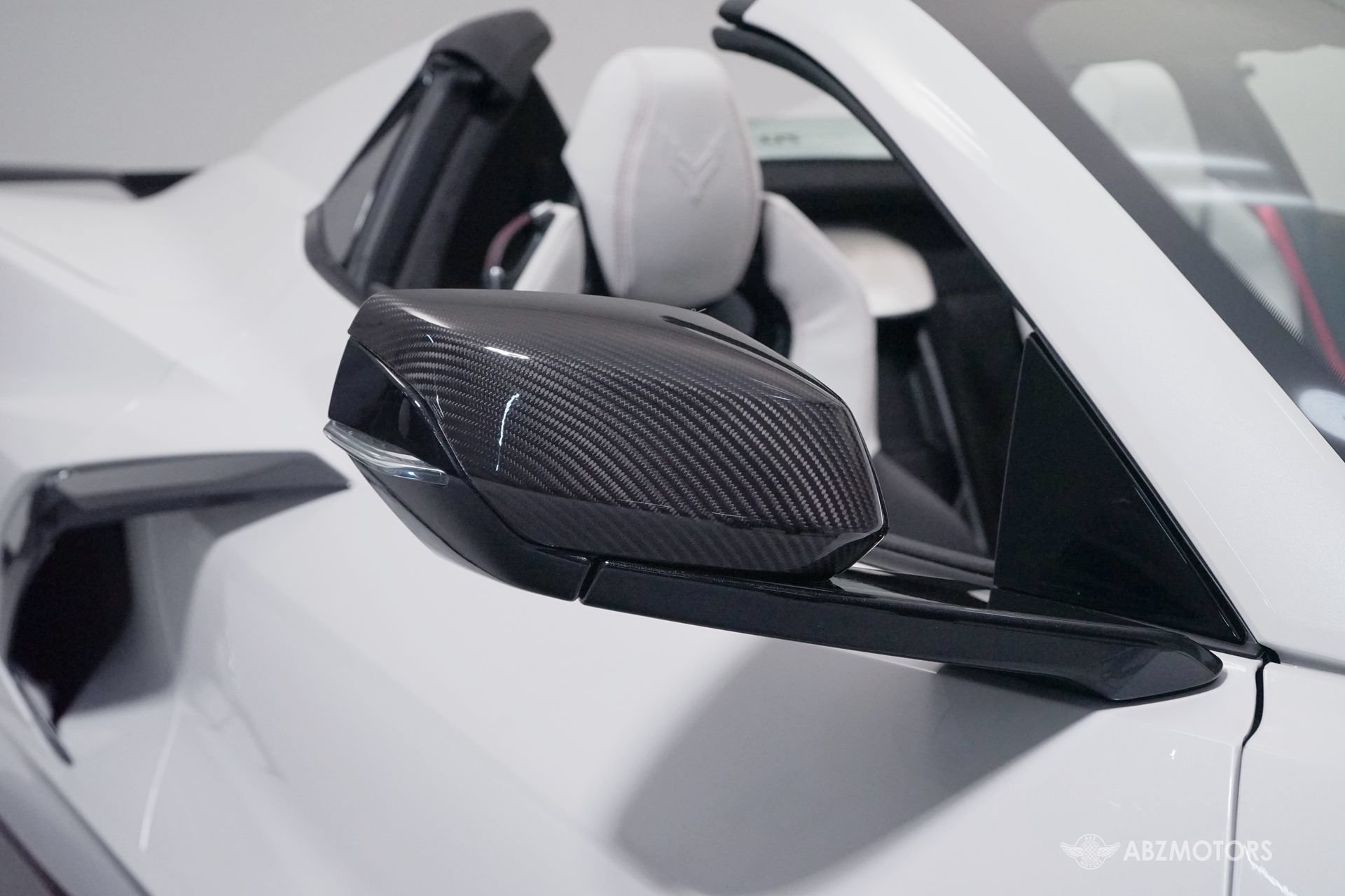 Used 2023 Chevrolet Corvette Stingray Premium Conv w/ Z51 Performance Package RWD image 9