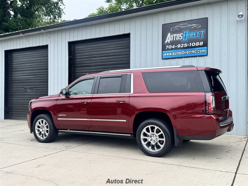 Used 2019 GMC Yukon XL Denali w/ Denali Ultimate Package AWD/4WD image 5