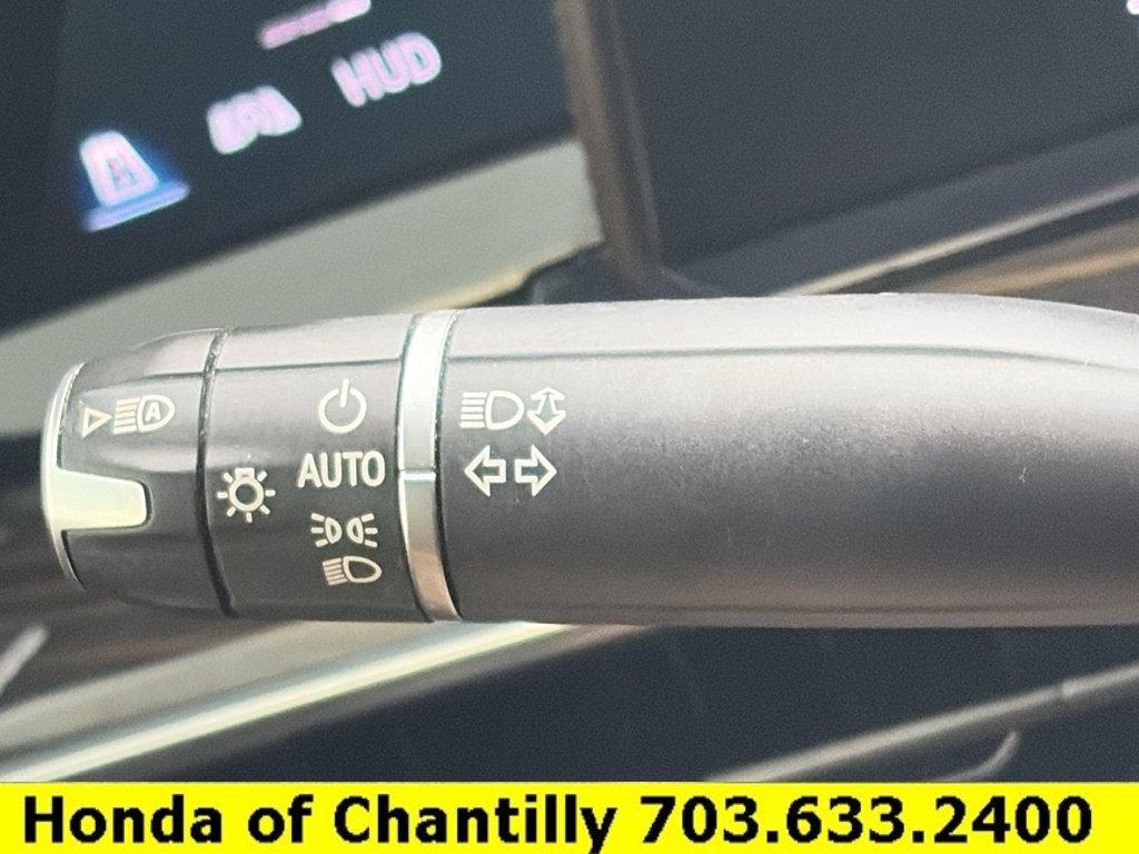 Used 2021 Cadillac Escalade ESV Sport AWD/4WD image 10