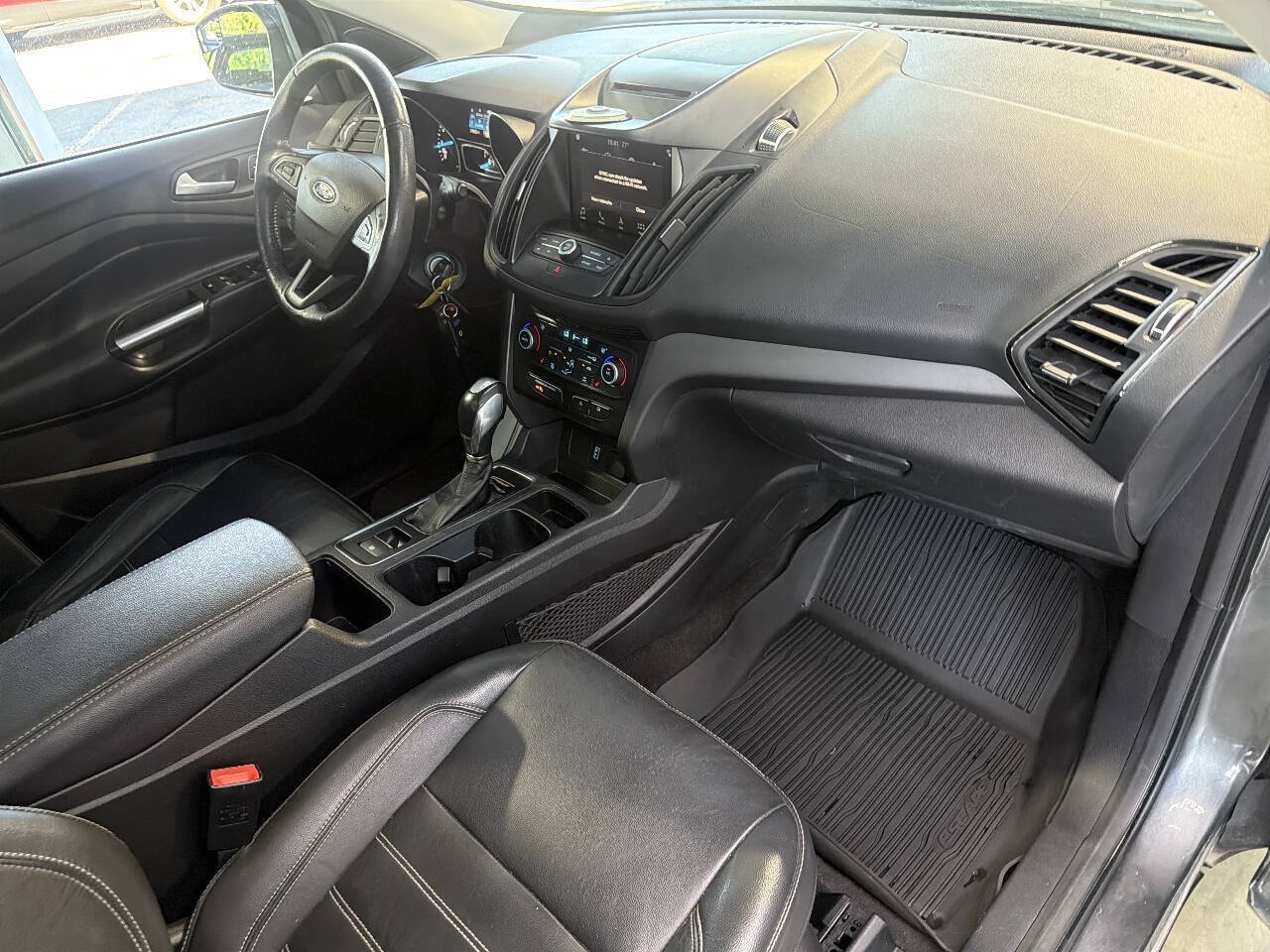 Used 2018 Ford Escape SEL w/ Canadian Touring Package FWD image 23