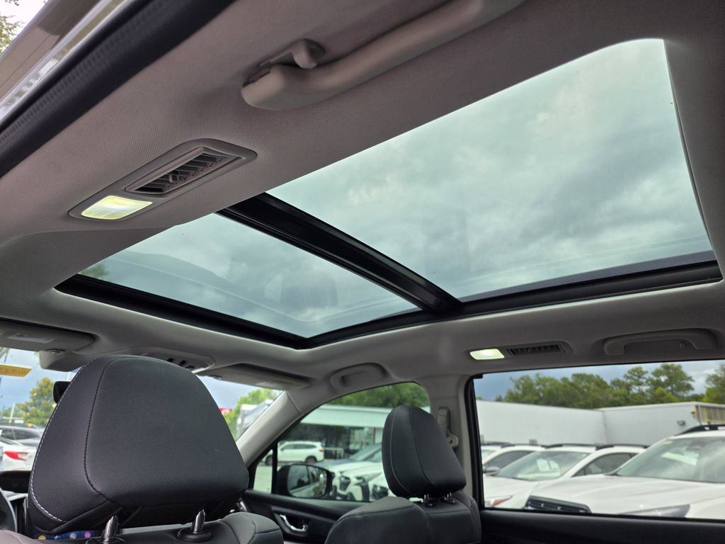 Certified 2022 Subaru Ascent Onyx Edition AWD/4WD image 17