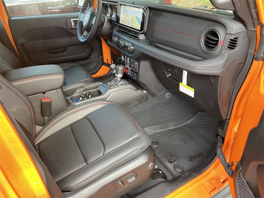 New 2025 Jeep Gladiator Rubicon w/ Safety Group image 33