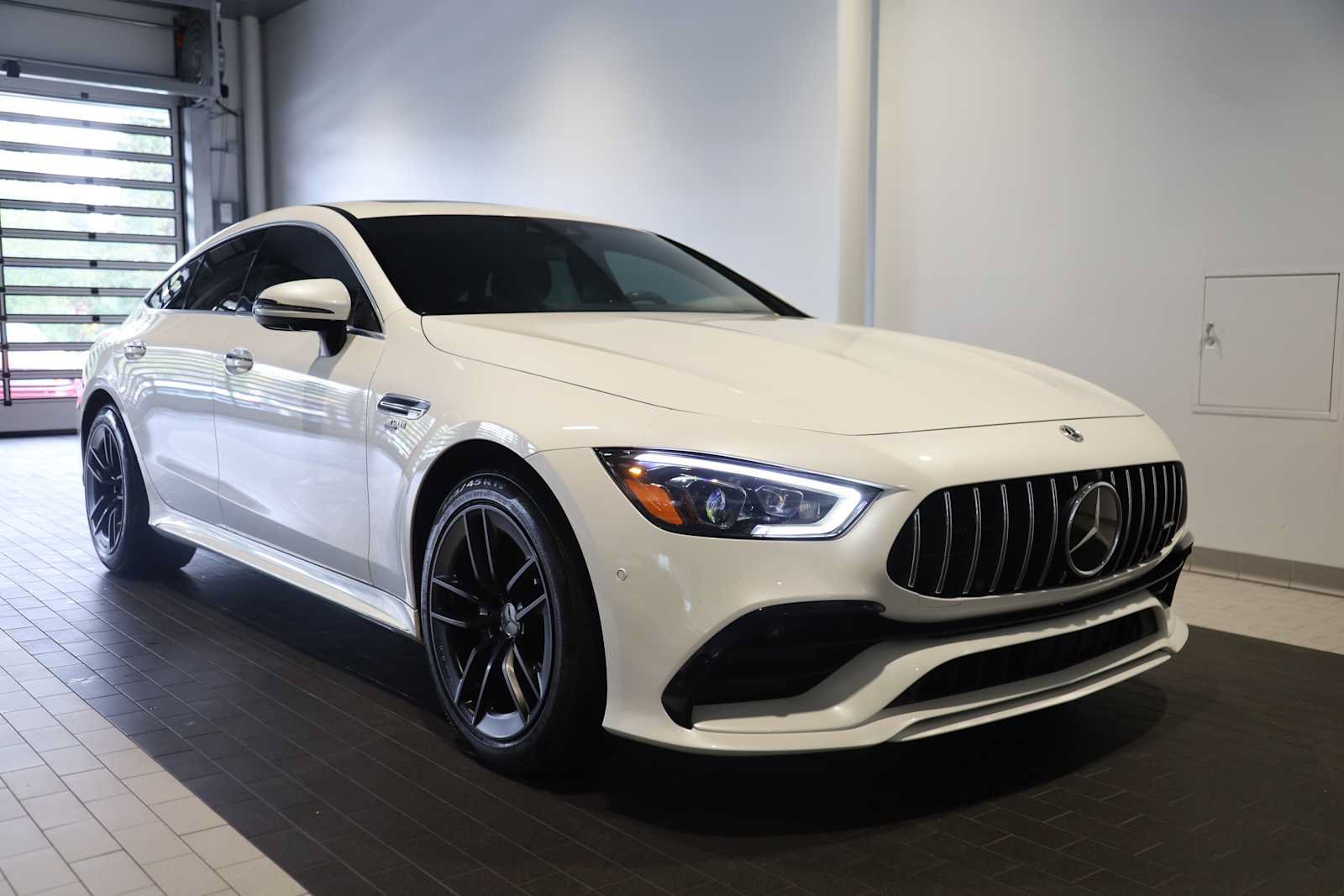 Used 2022 Mercedes-Benz AMG GT 53 image 9