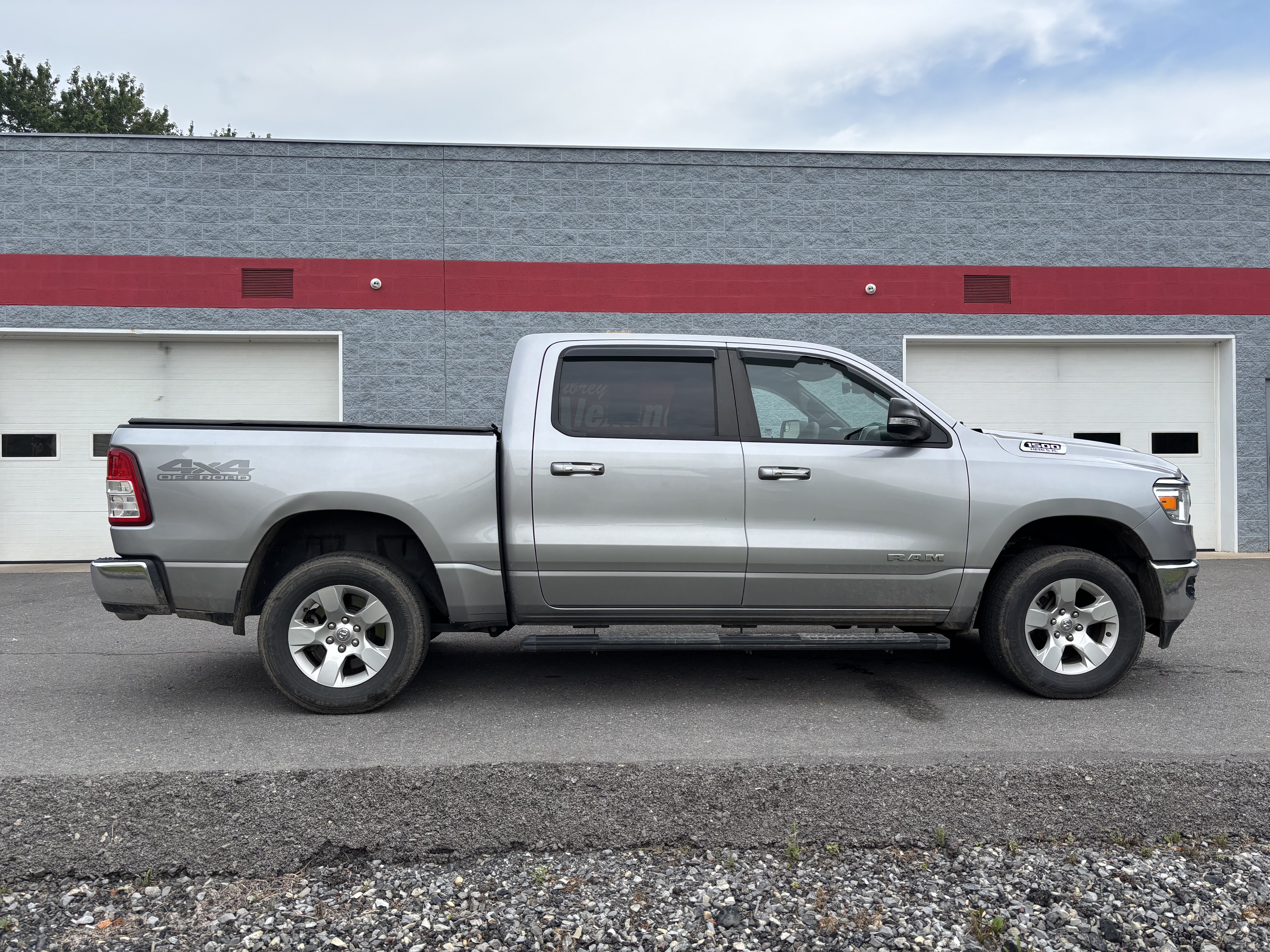 Used 2020 RAM 1500 Big Horn AWD/4WD video 2