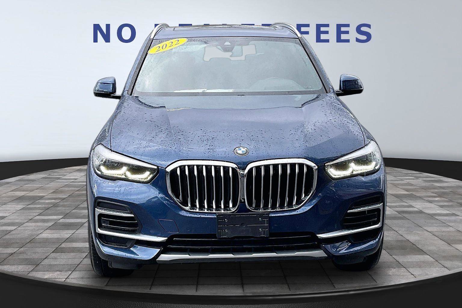 Used 2022 BMW X5 xDrive40i w/ Premium Package AWD/4WD image 2