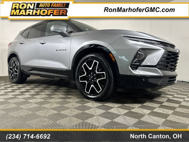 Used 2023 Chevrolet Blazer RS AWD/4WD image 1