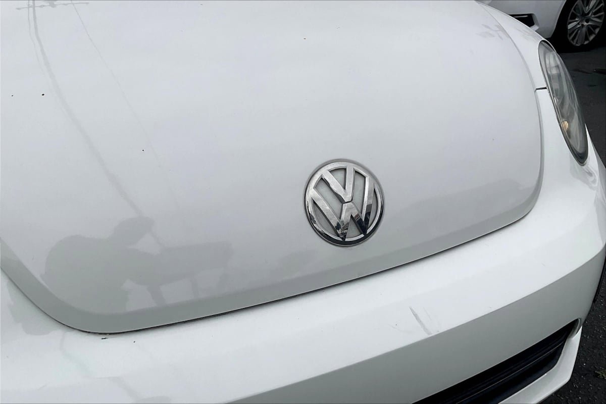 Used 2018 Volkswagen Beetle S image 23
