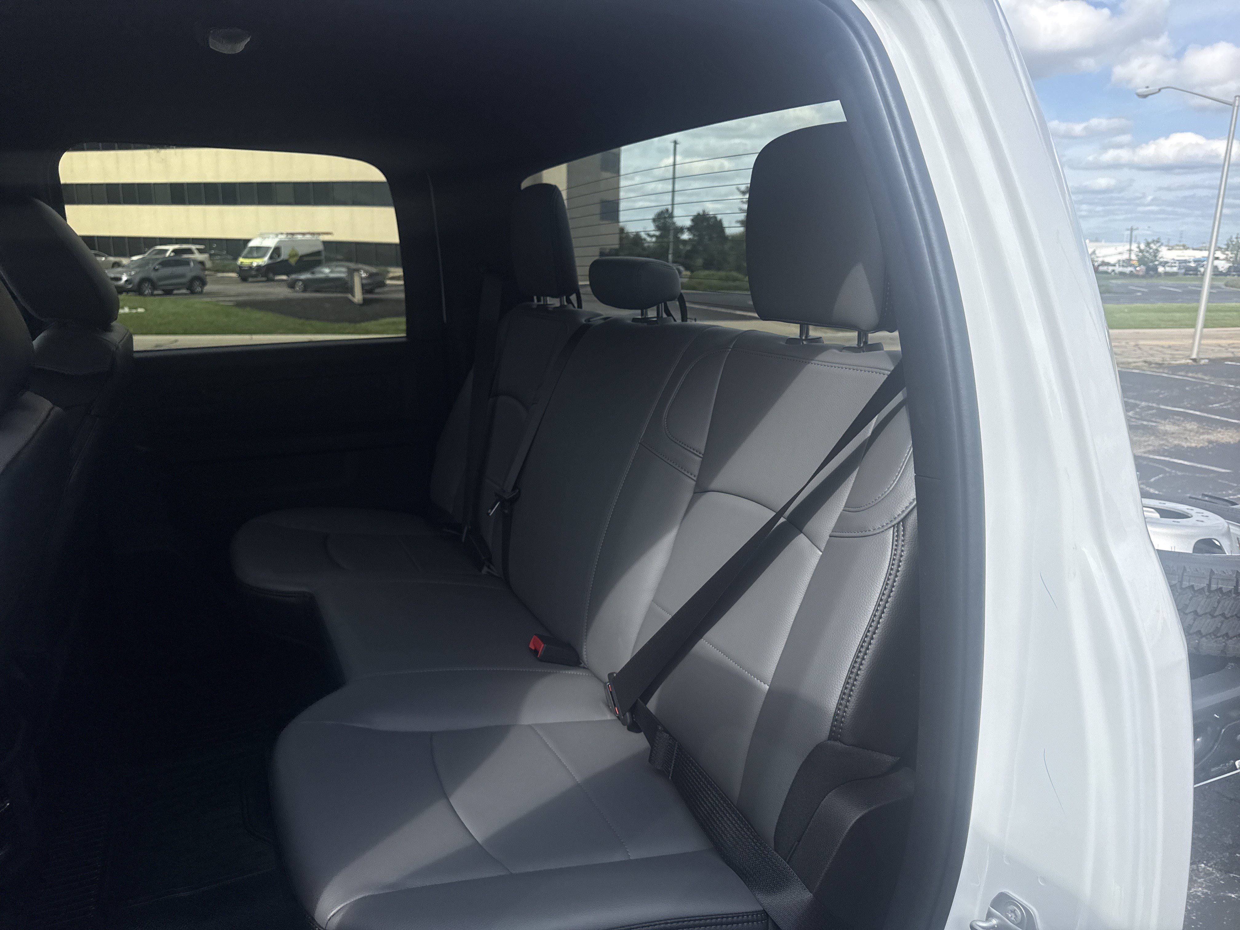 New 2027 RAM 5500 Tradesman AWD/4WD image 13