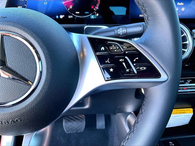 New 2026 Mercedes-Benz GLB 250 image 21