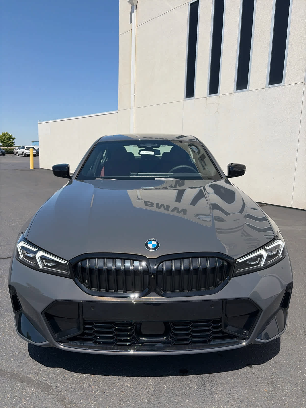 New 2026 BMW 330i Sedan w/ M Sport Package RWD image 2