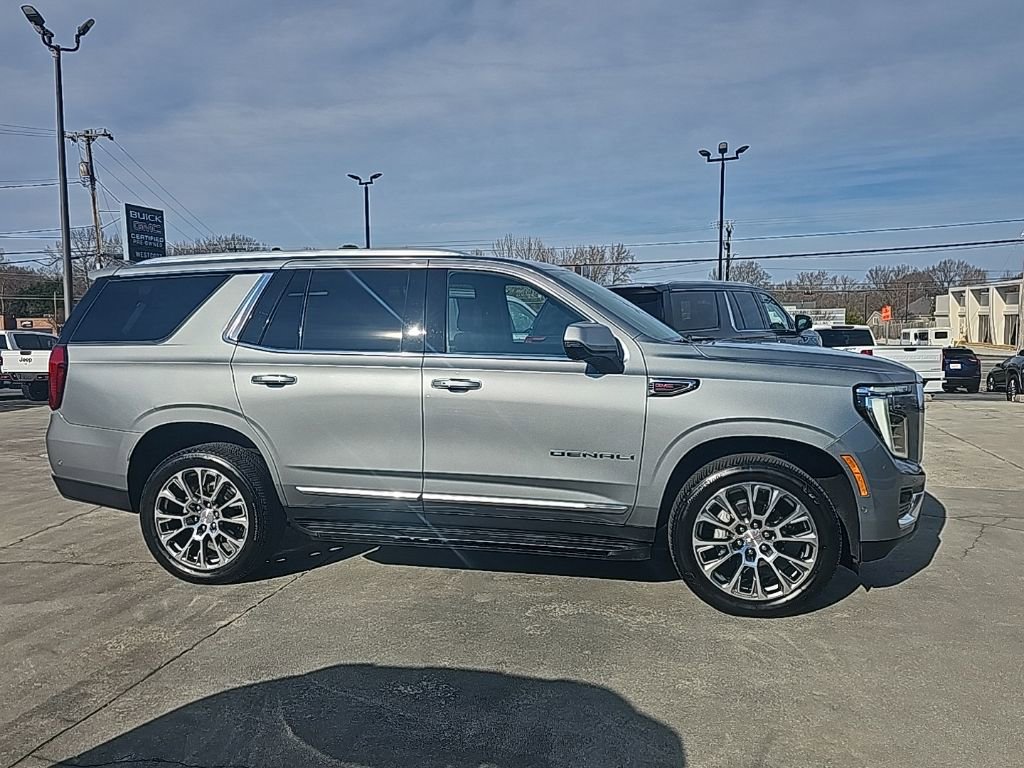 Certified 2025 GMC Yukon Denali image 2