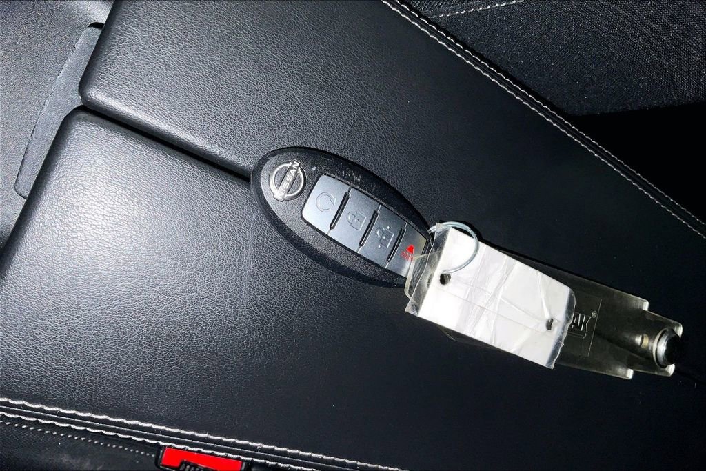 Used 2022 Nissan Rogue SV AWD/4WD image 14