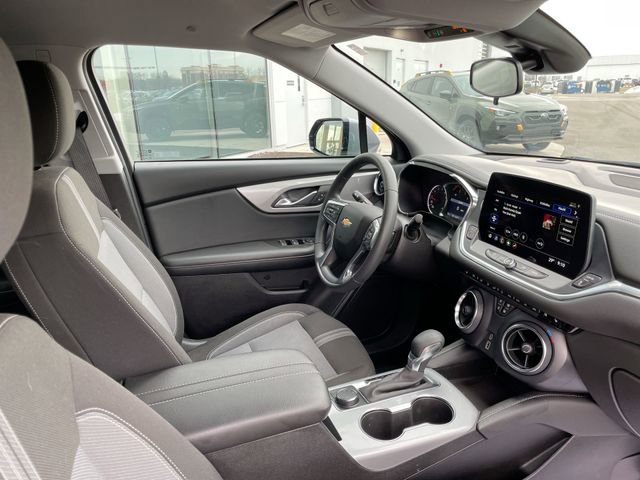 Used 2024 Chevrolet Blazer LT image 19
