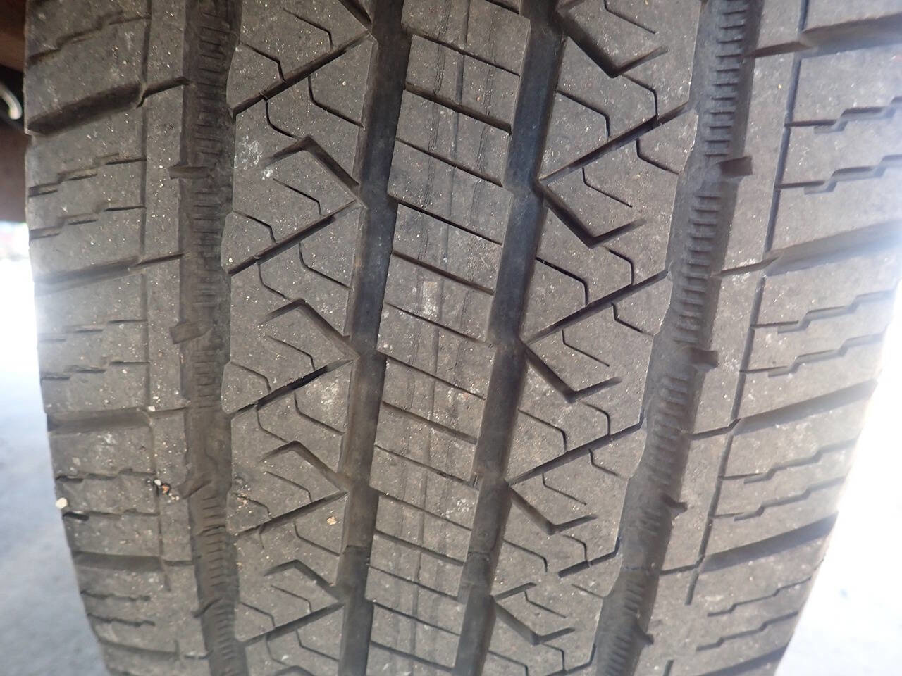 Used 2012 Nissan Frontier SV w/ SV Premium Utility Pkg image 35