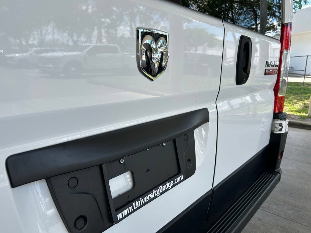 Used 2022 RAM ProMaster 2500 w/ Safety Group (A) FWD image 15