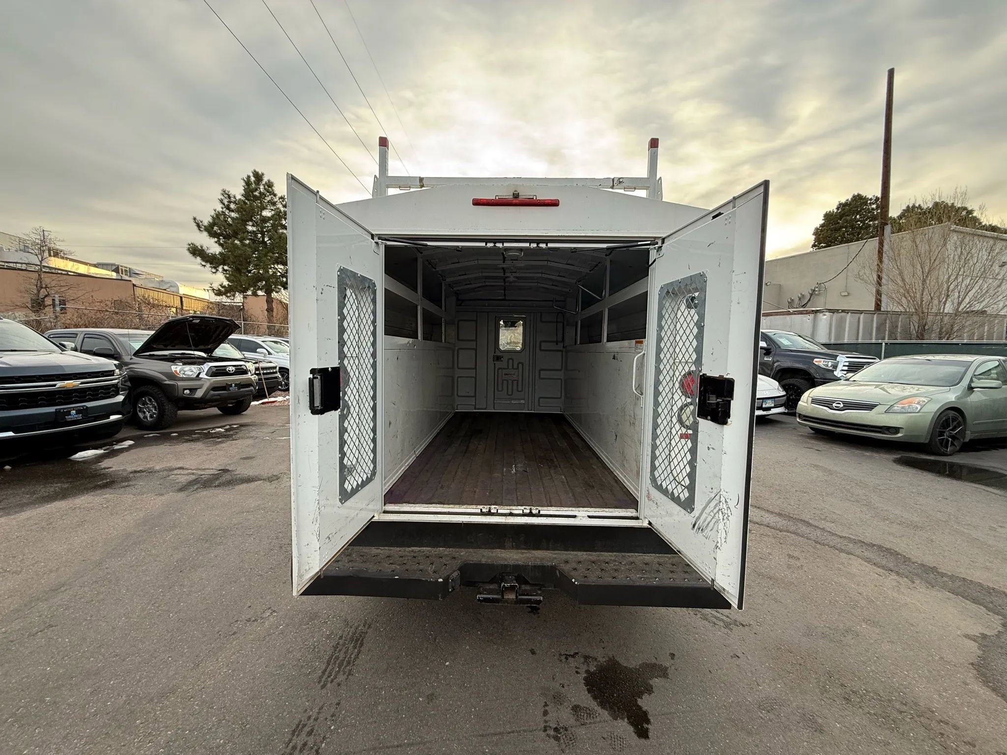 Used 2017 Ford Transit 350 350 HD Cutaway 138 w/ Interior Upgrade Package image 16