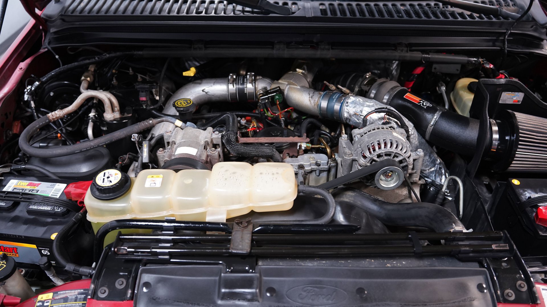 Used 2003 Ford F350 XLT RWD image 3