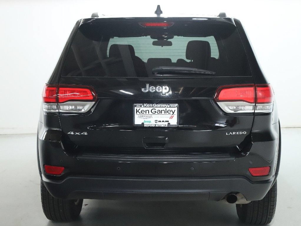Used 2021 Jeep Grand Cherokee Laredo AWD/4WD image 42