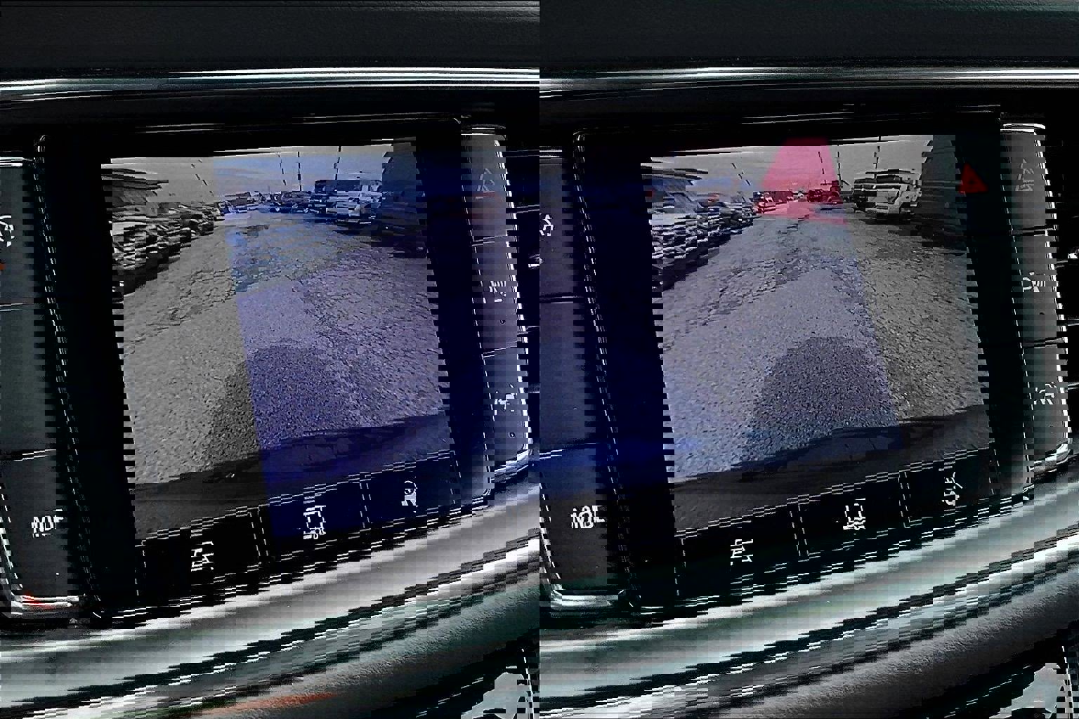 Used 2022 Buick Enclave Essence w/ Trailering Package, 5000 lbs. image 30