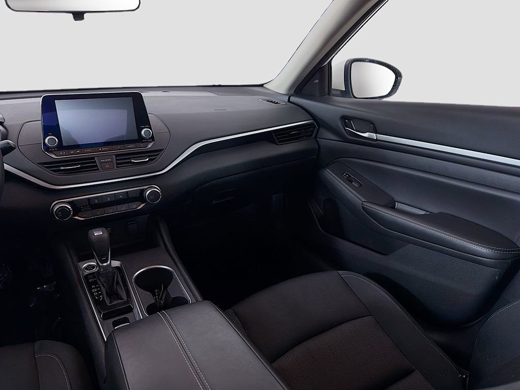 Used 2022 Nissan Altima 2.5 SV image 22