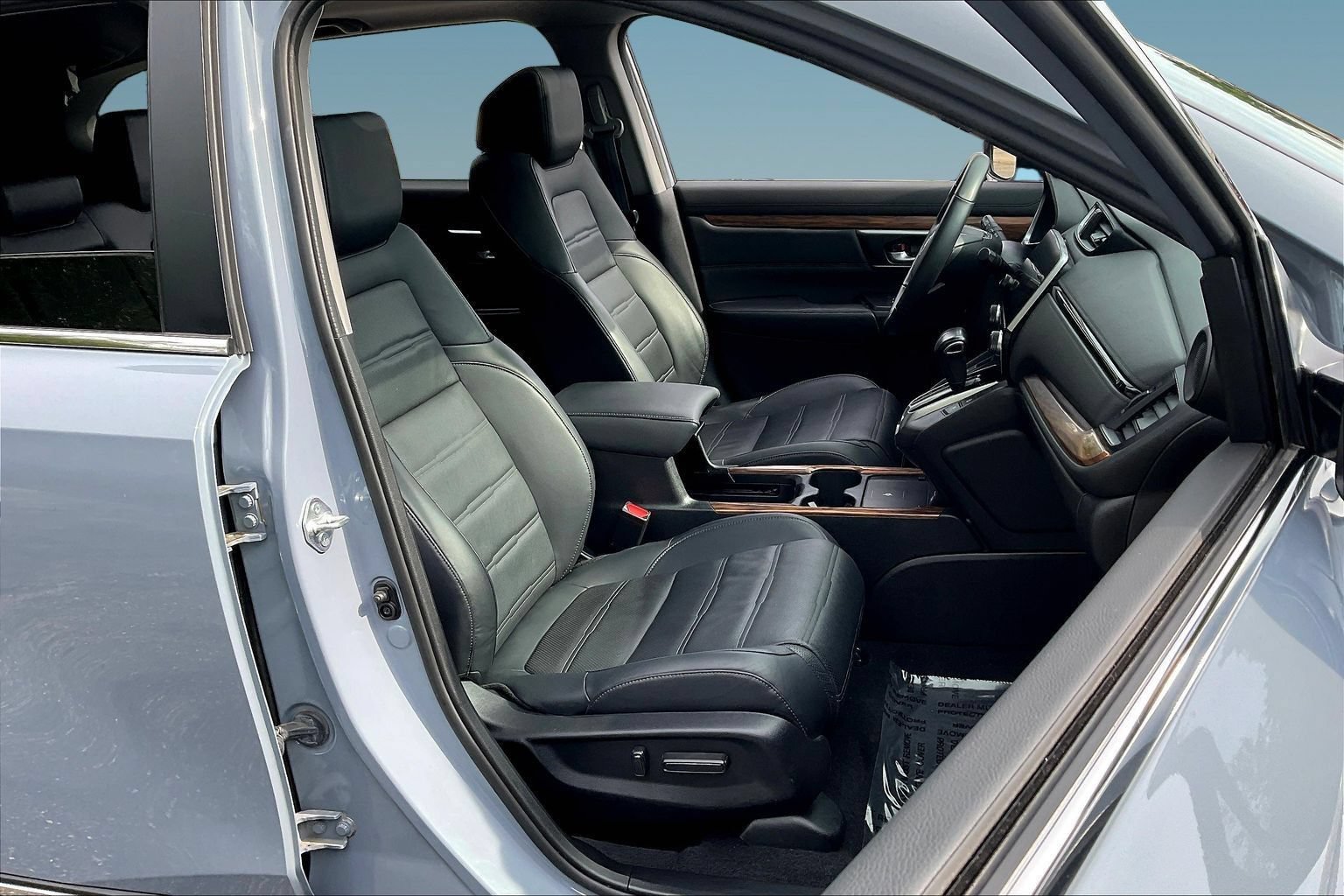 Used 2022 Honda CR-V Touring image 28