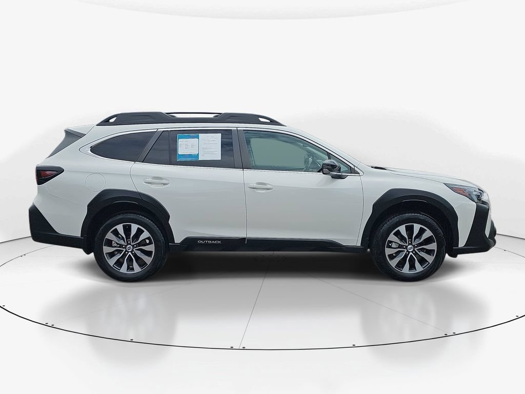 Used 2024 Subaru Outback Limited AWD/4WD image 5