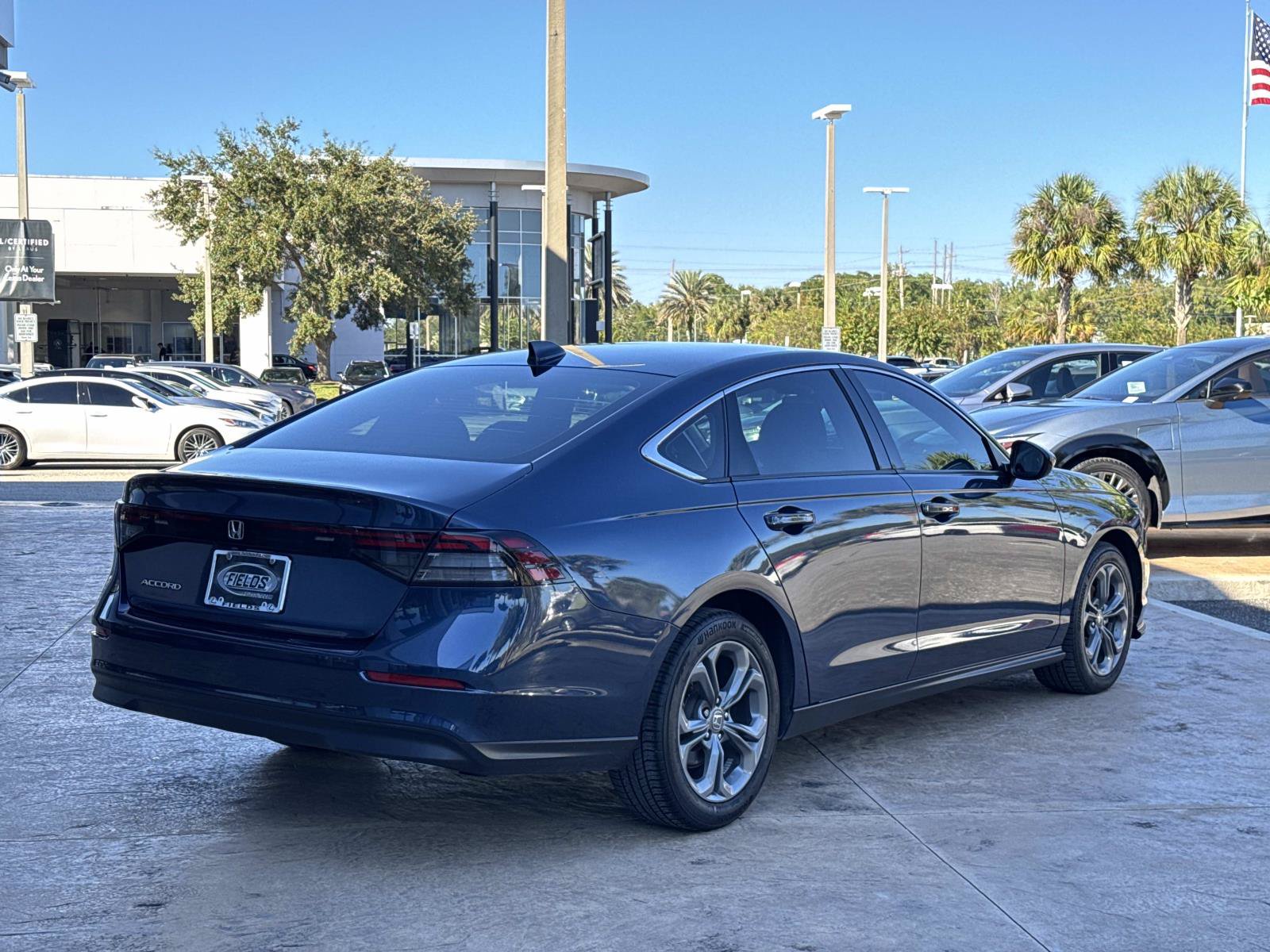 Used 2023 Honda Accord EX image 3