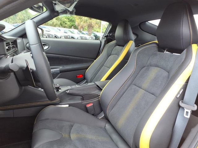 Used 2023 Nissan Z w/ Floor Mat Package (L93) RWD image 5