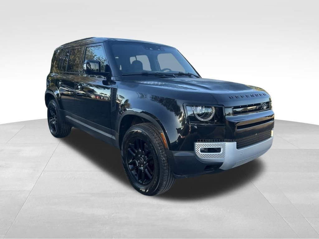 Used 2025 Land Rover Defender 110 S AWD/4WD image 2