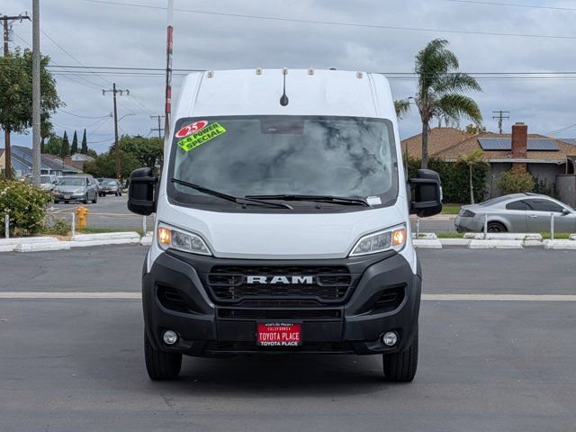 Used 2025 RAM ProMaster 2500 w/ Convenience Group FWD image 2