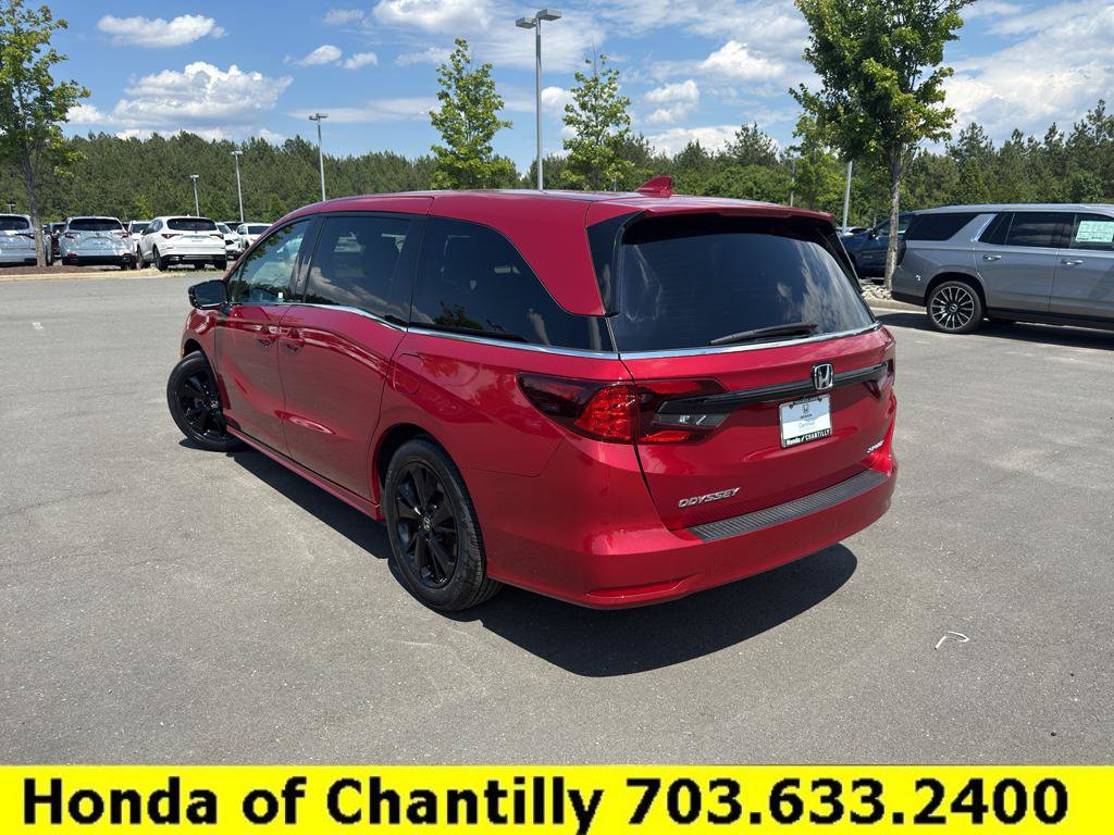 Certified 2023 Honda Odyssey Sport image 5