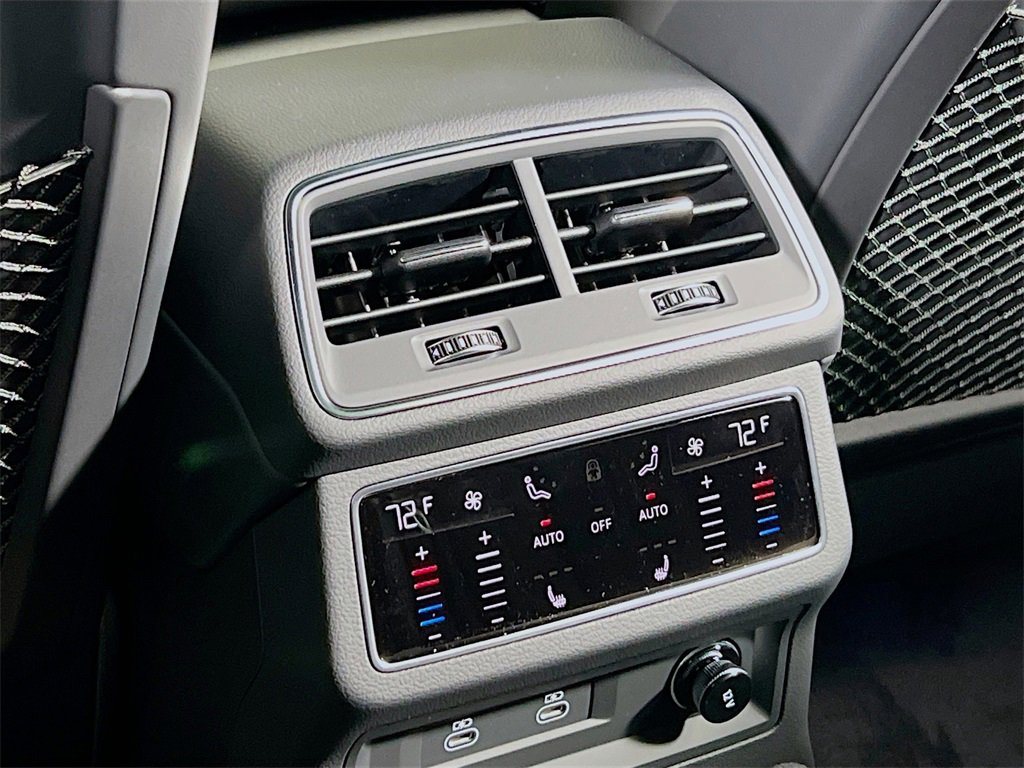 New 2025 Audi A6 3.0T allroad Prestige image 25