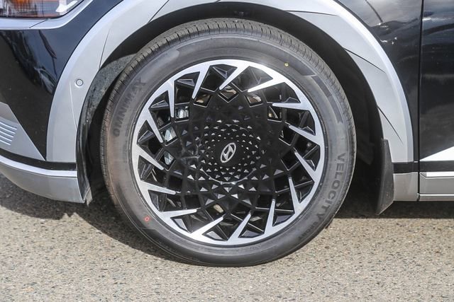 Certified 2023 Hyundai Ioniq 5 Limited w/ Cargo Package image 11