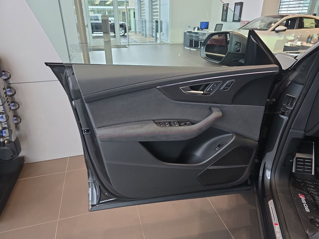 New 2026 Audi RS Q8 performance image 18