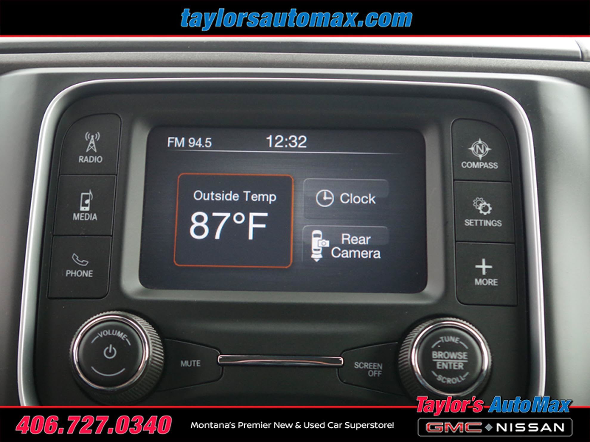 Used 2021 RAM 1500 Express w/ Wheel & Sound Group AWD/4WD image 9