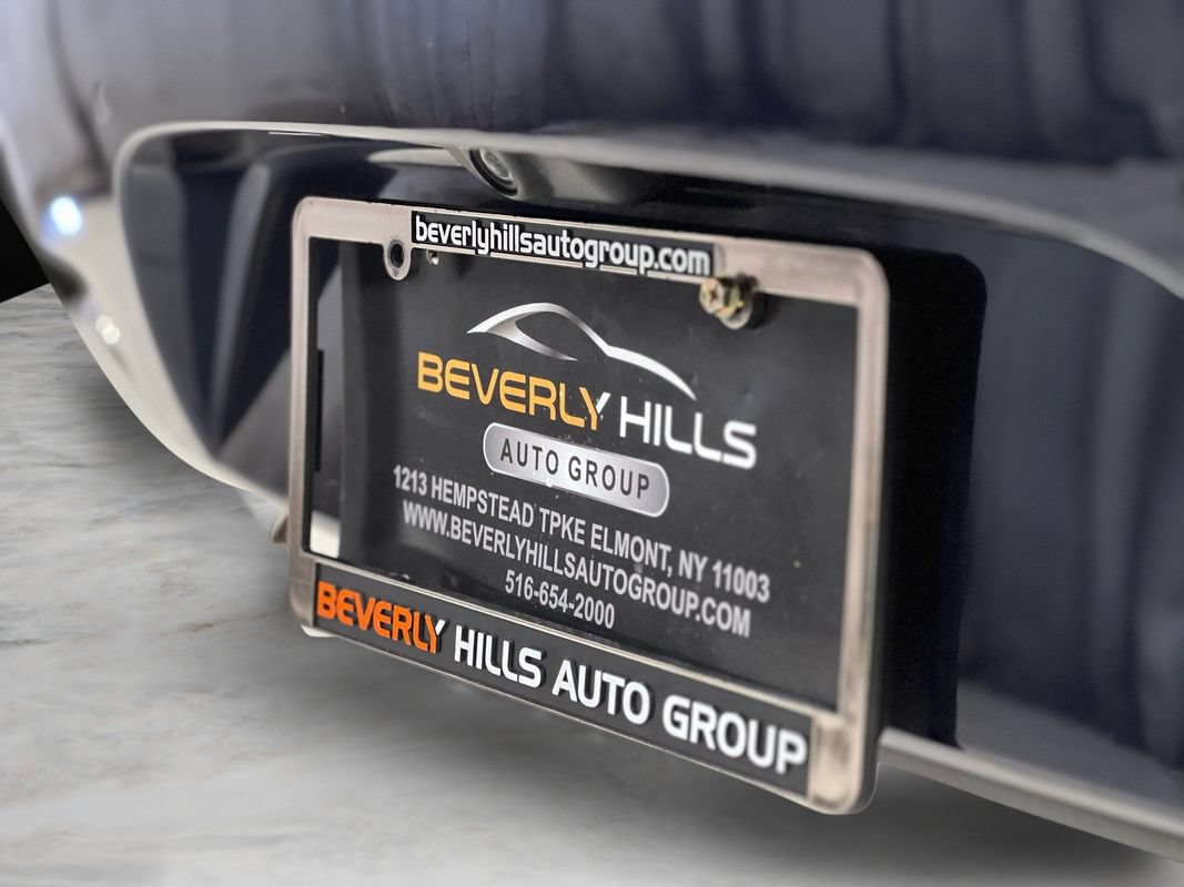 Used 2015 Jaguar XJ AWD/4WD image 43