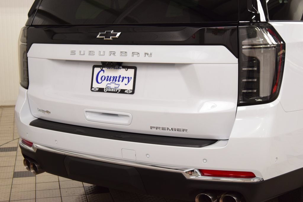 New 2026 Chevrolet Suburban Premier AWD/4WD image 21