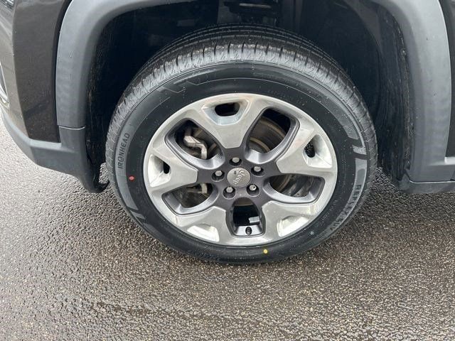 Used 2021 Jeep Compass Limited image 43