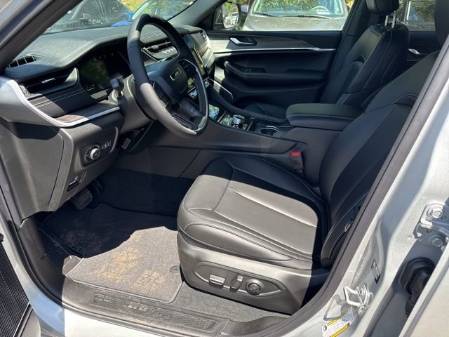 New 2026 Jeep Grand Cherokee Limited AWD/4WD image 15