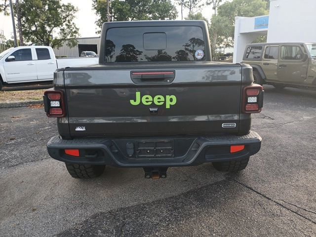 Certified 2020 Jeep Gladiator Overland AWD/4WD image 4