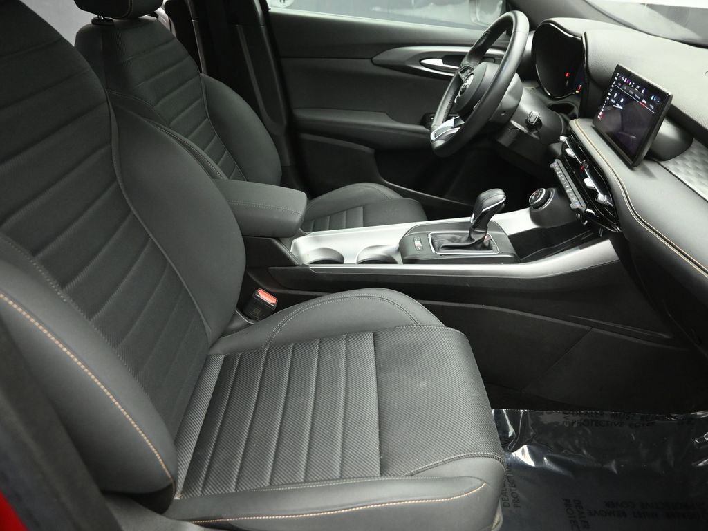 Used 2024 Alfa Romeo Tonale Ti image 28