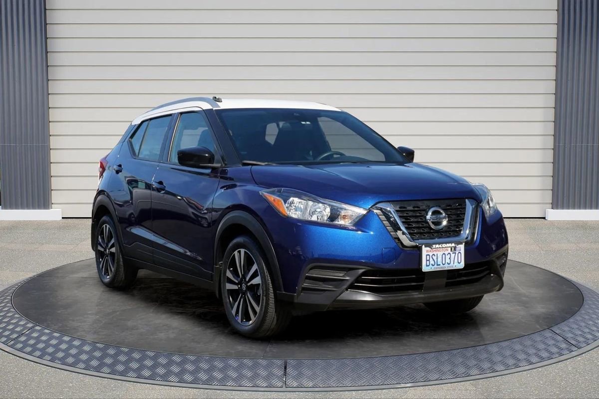 Used 2020 Nissan Kicks SV