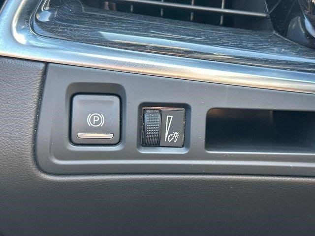 Certified 2023 Cadillac XT5 Premium Luxury AWD/4WD image 24