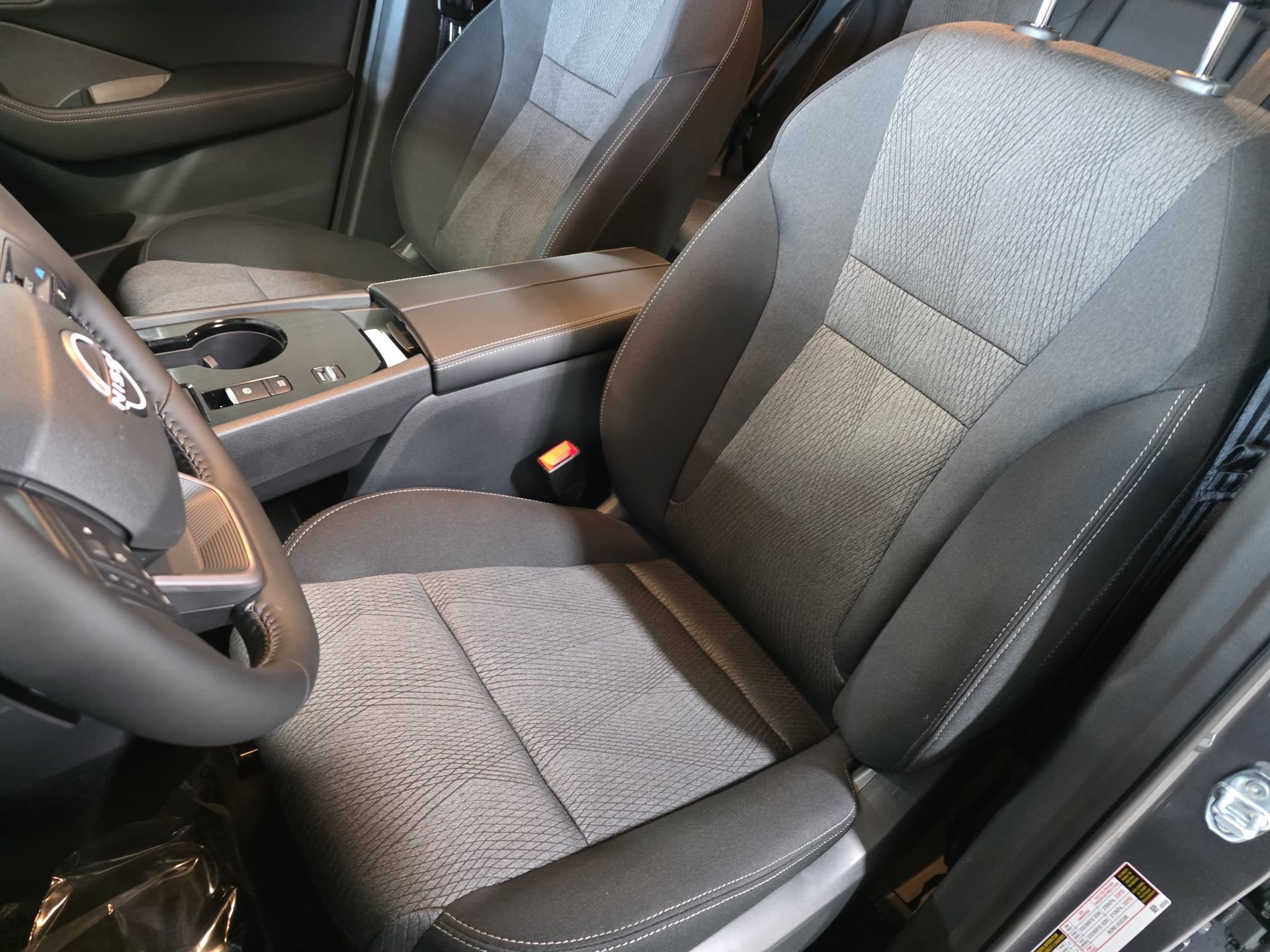 New 2026 Nissan Rogue SV w/ Cold Weather Package FWD image 15