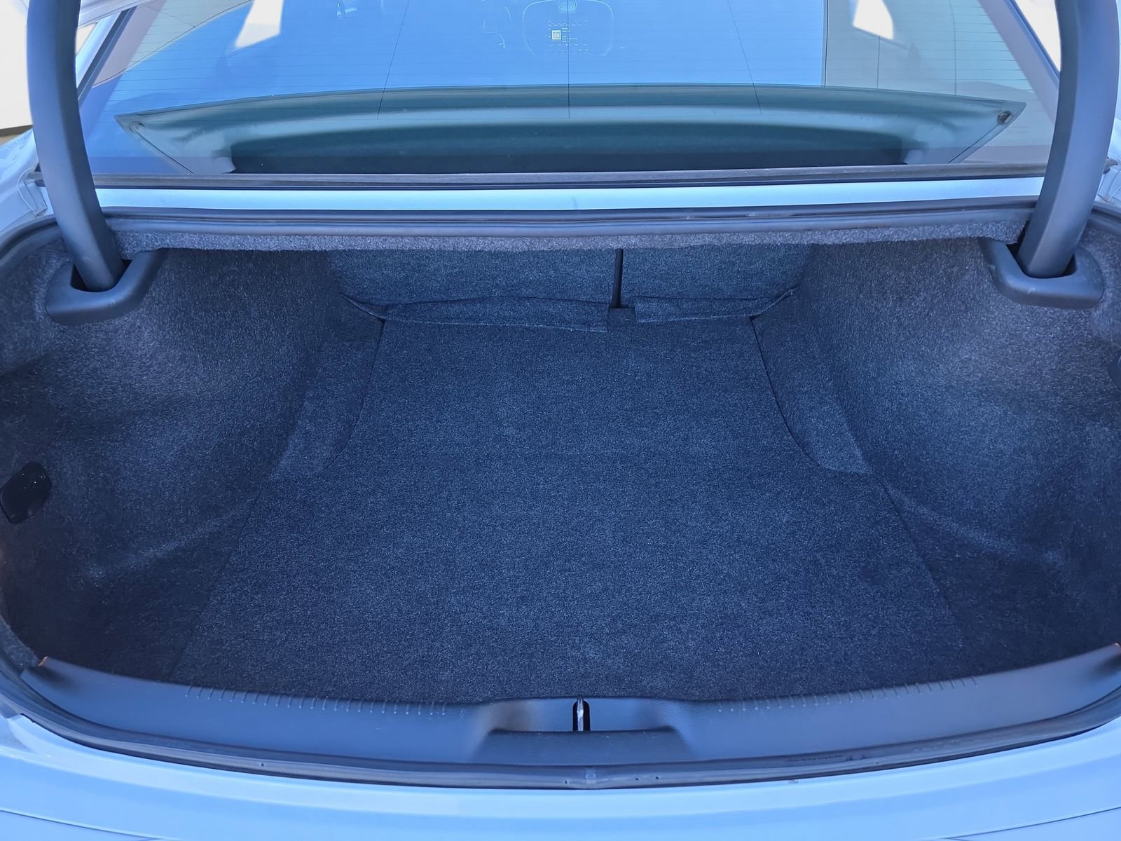 Used 2018 Chrysler 300 Touring w/ Sport Appearance Package image 14